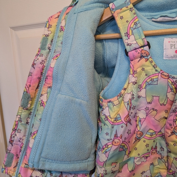 3T unicorn and rainbows snowsuit - Picture 5 of 5